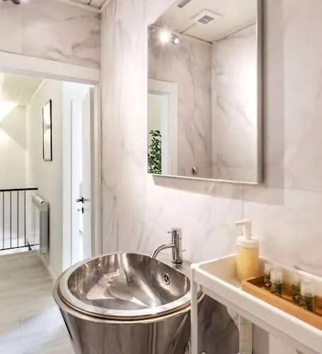 Apartment Stupendo Duplex In Centro A Milan